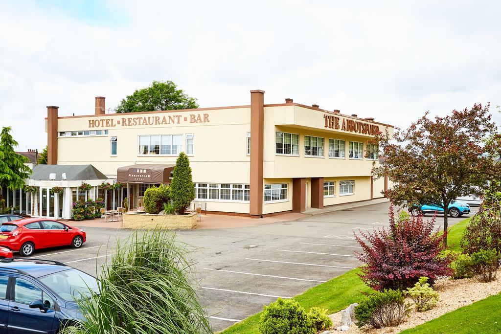 Abbotsford Hotel Дъмбартън Екстериор снимка